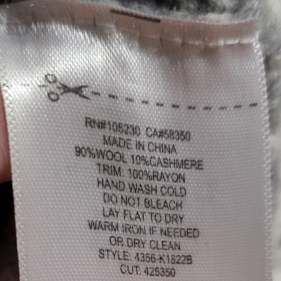 Joie Faux Overlay Wool Blend Sweater Grey size M - Picture 8 of 8